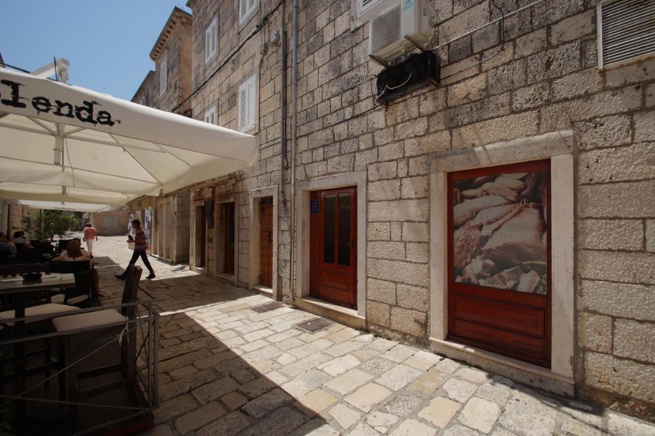 Апартаменти Milina Korcula Екстер'єр фото